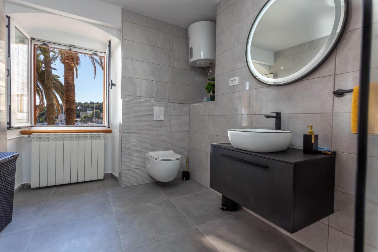 Deluxe Dreamy Room In The Center Of Hvar With Sea View Χβαρ Εξωτερικό φωτογραφία